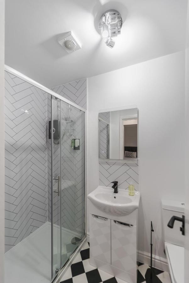 Deluxe Studio Apartments Derby Ruang foto