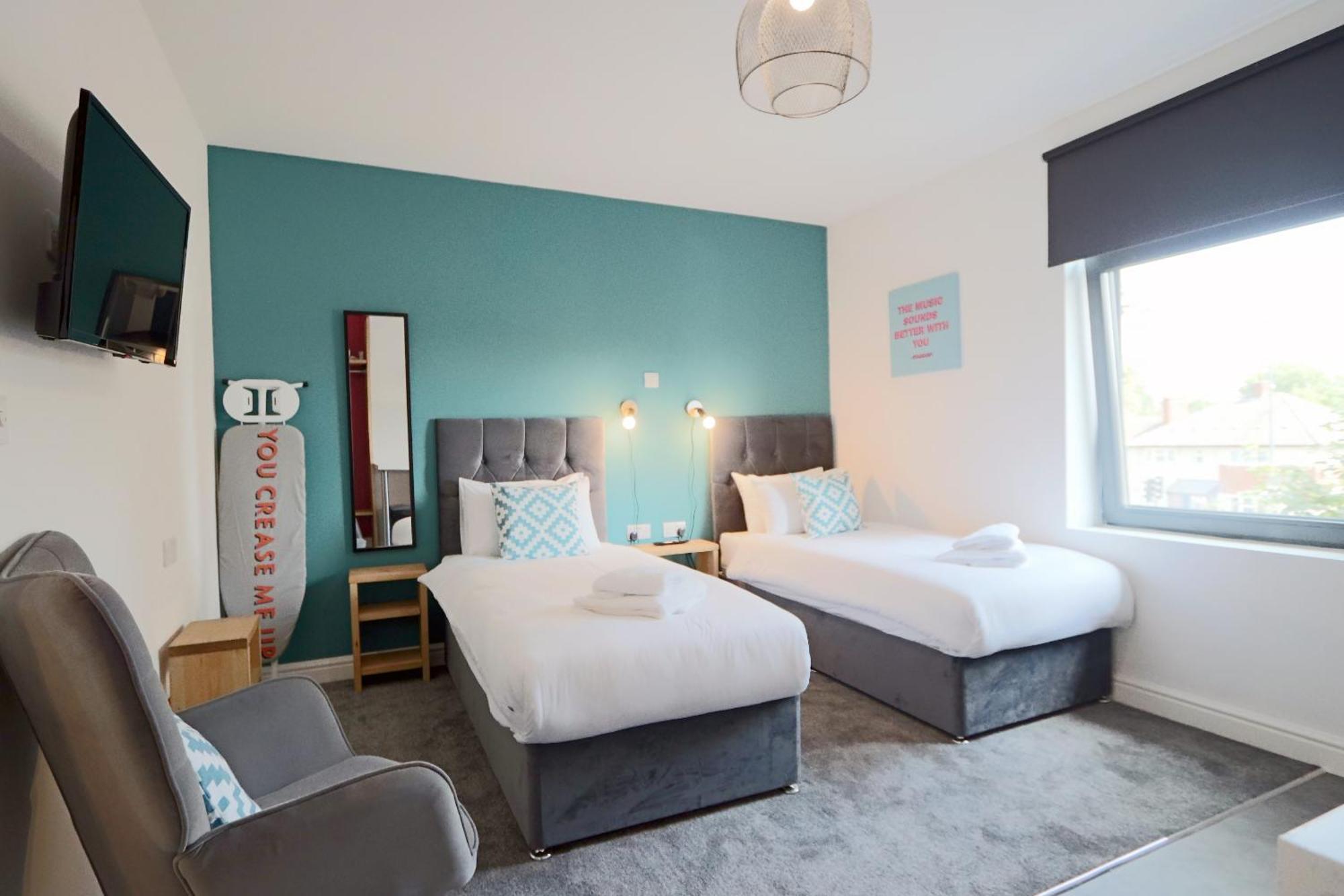 Deluxe Studio Apartments Derby Ruang foto